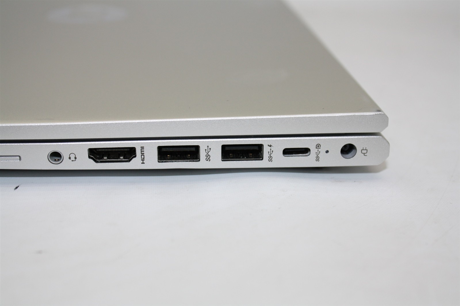 14″HP ProBook 440 G9 Laptop i5-1235U RAM 16GB NVMe 512GB/Keyboard issue