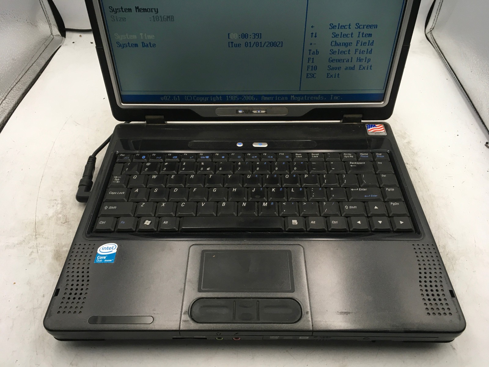DURABOOK S14Y NOTEBOOK -BOOTS TO BIOS- INTEL CORE 2 DUO T2050 – 1GB RAM -READ-BB
