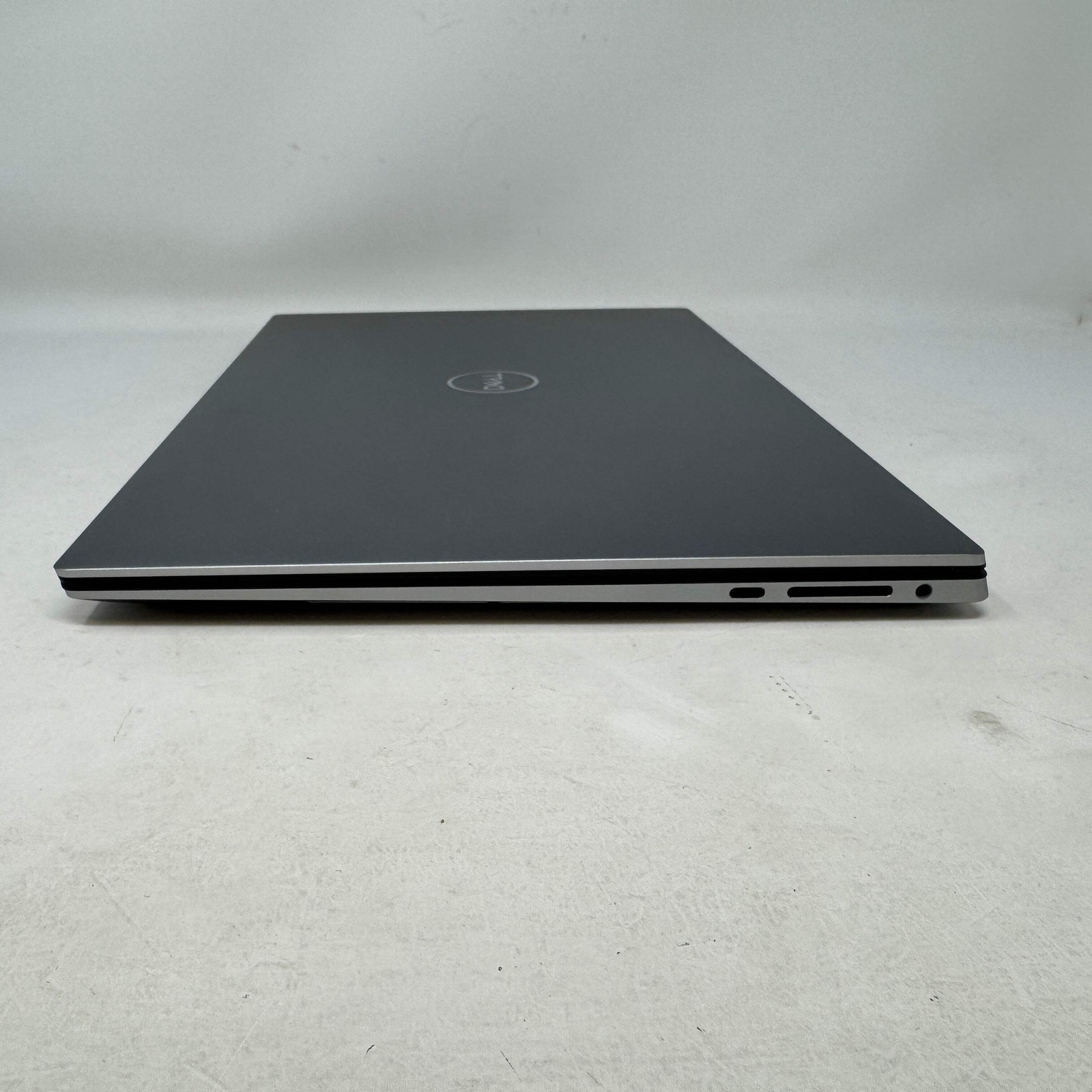 Dell Precision 5500 15.6″ i9-10885H 2.4GHz 64GB RAM 2TB SSD Quadro T2000 Max-Q