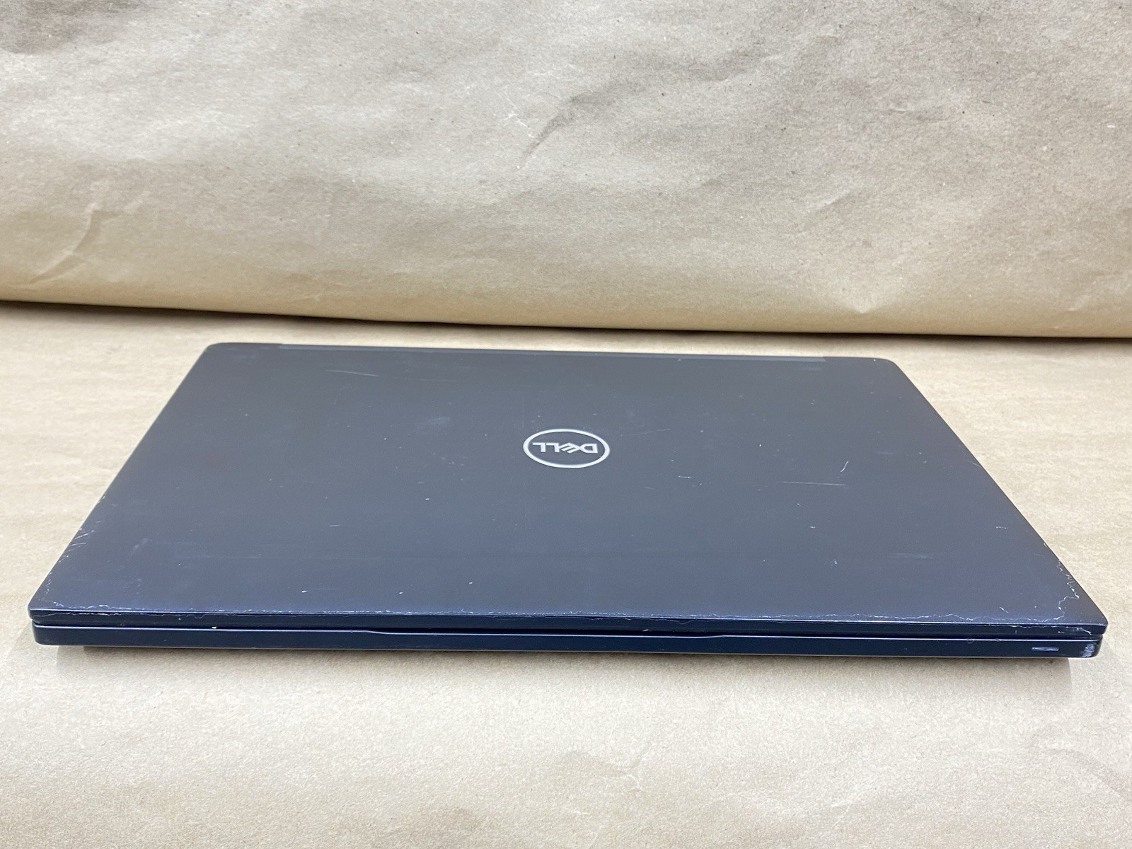Dell Latitude 7290 – 12.5″ HD – i5-8250U – 4GB – 128GB SSD – Win 11 Pro – READ