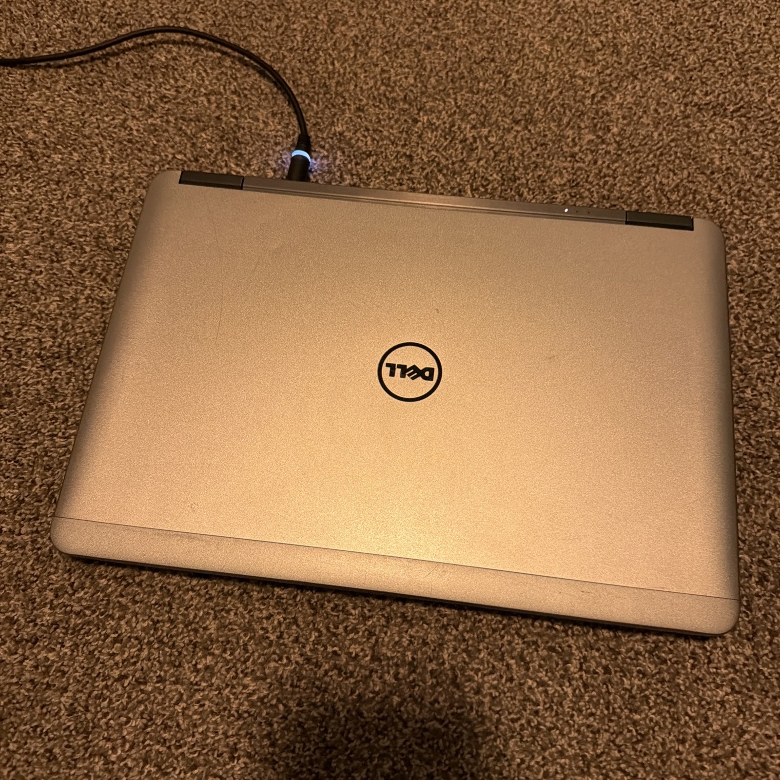 Dell Latitude E7240 12.5″ Core i5-4310U, 8GB RAM, No SSD, No Battery