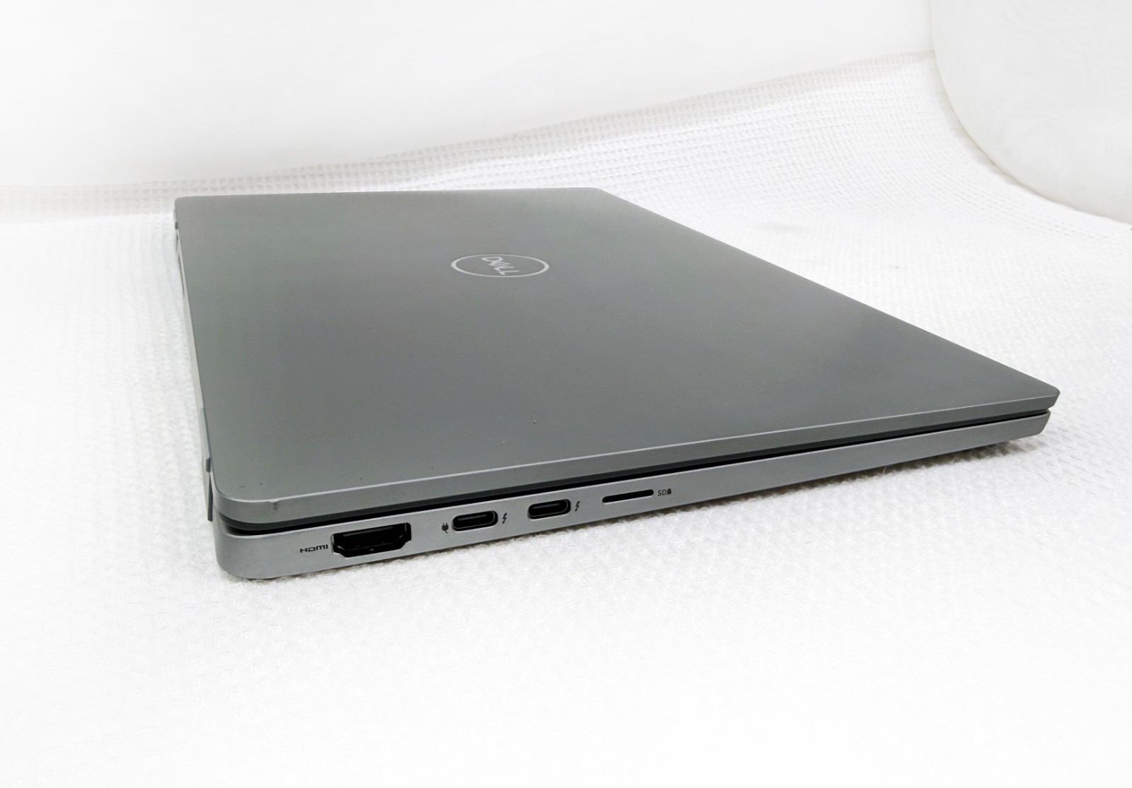 Dell Latitude 7410 14″ 2-in-1, i5-10th Gen, 16GB, 256GB NVME SSD, Excellent BATT