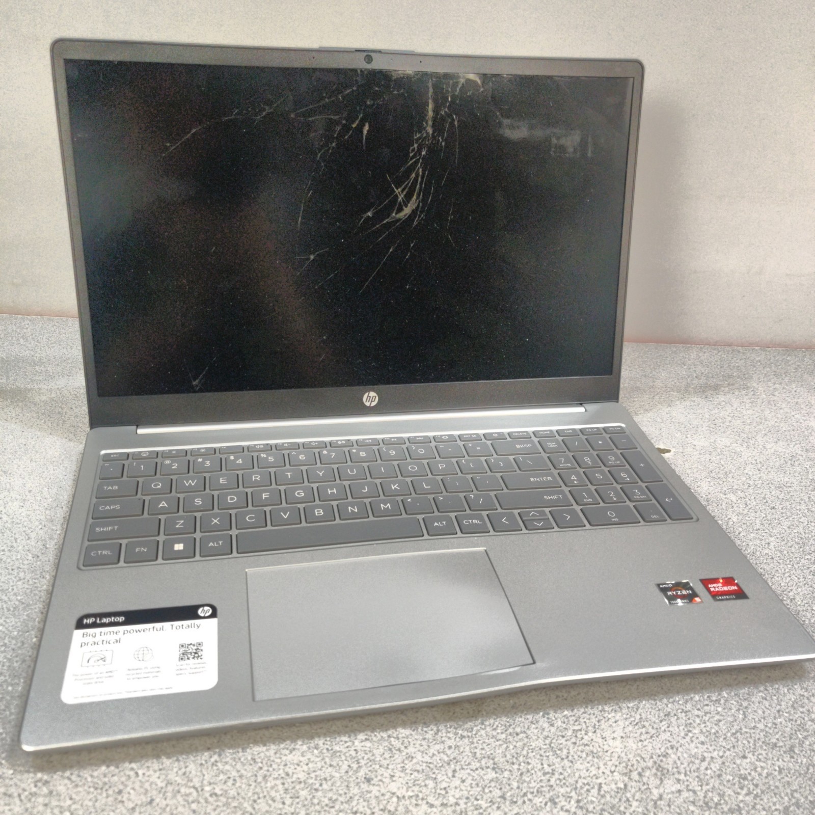 HP Laptop 15-FC0093DX Ryzen 5 7520U 16GB RAM 256GB M.2 W11H FOR PARTS Damaged