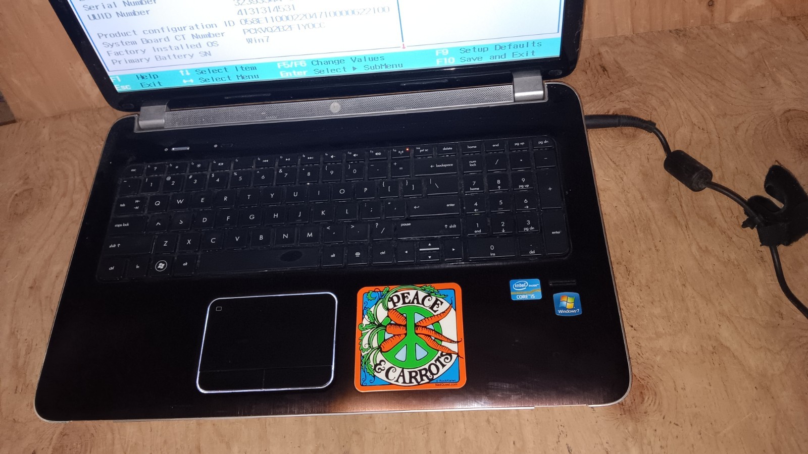 HP Pavilion DV7-6B55DX Laptop Intel core i5-2430M @2.40 GHz 17.3″ LCD Screen P/R