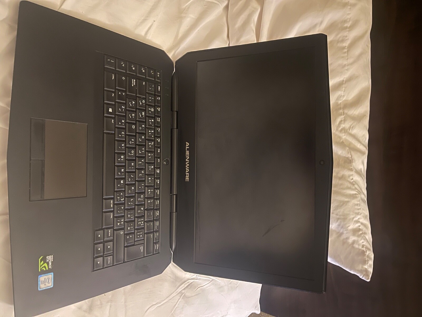 alienware gaming laptop r2 15.6″ 32GB RAM 1TB SSD WITH GTX 965M 2020