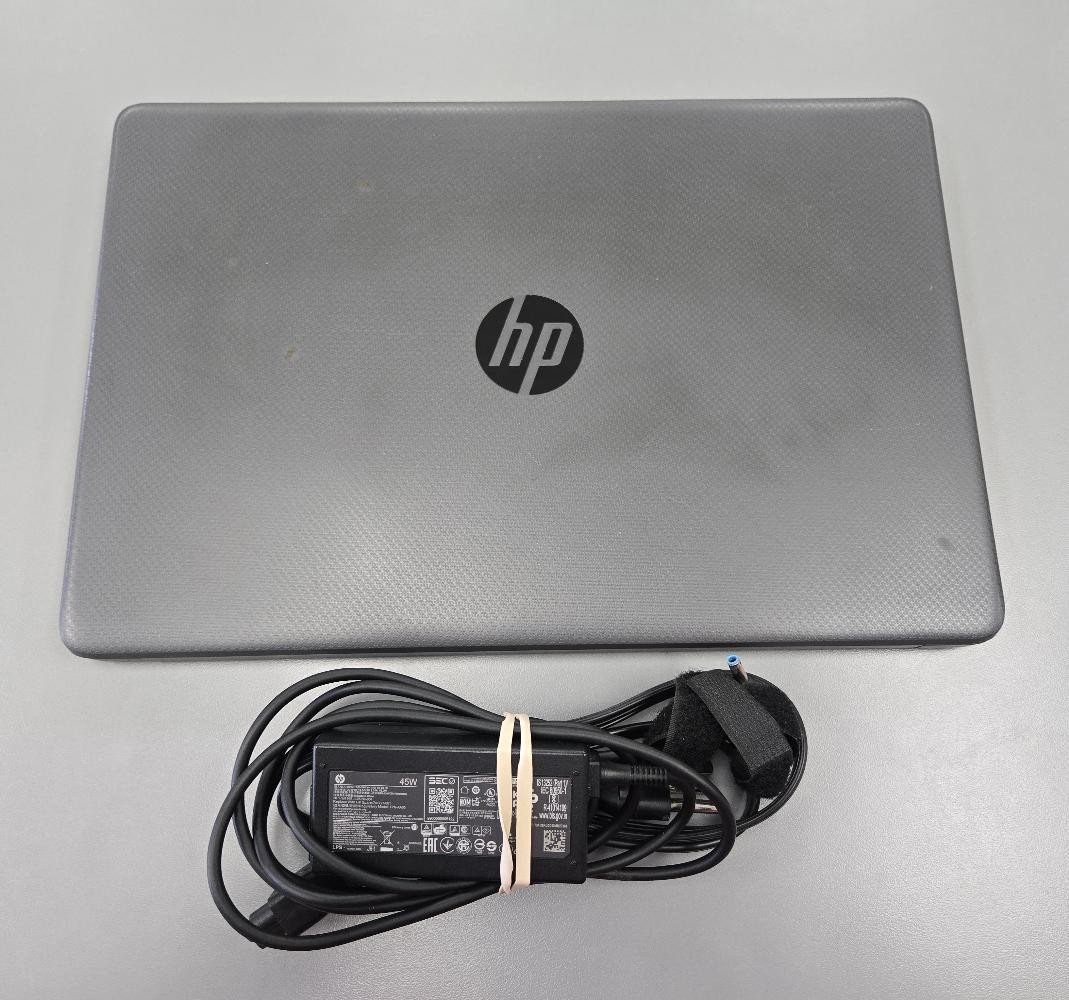 Hewlett Packard 255 G8 Notebook Laptop (PD6016032)