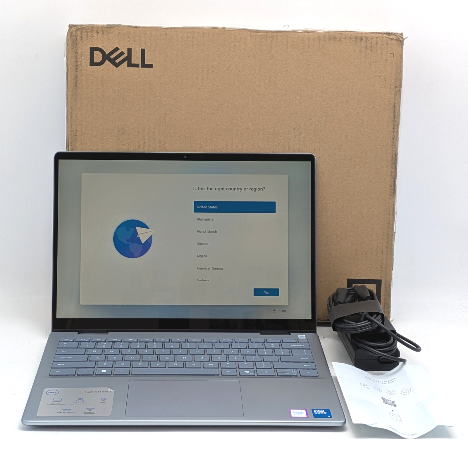 Dell Inspiron 14 7440 2-in-1 14″ Intel Core 5 120U 16GB DDR5 512GB SSD Win11H