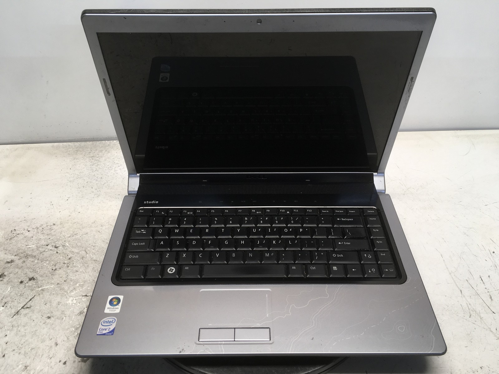 Dell Studio 1535 Intel Core 2 Duo 06FD 1.5GHz 3 GB NO HDD No Batt