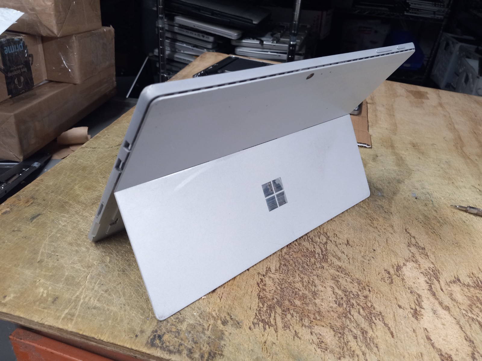 Microsoft Surface Pro 1807 i5-7300U 8GB 256GB NVMe