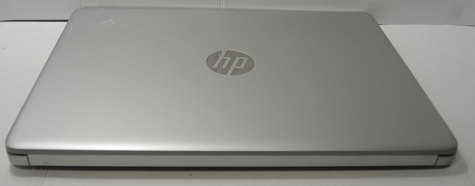 HP Laptop 14-dk1025wm (DEAD, NO POWER, LIQUID DAMAGE, PARTS ONLY, NON-FUCTIONAL)