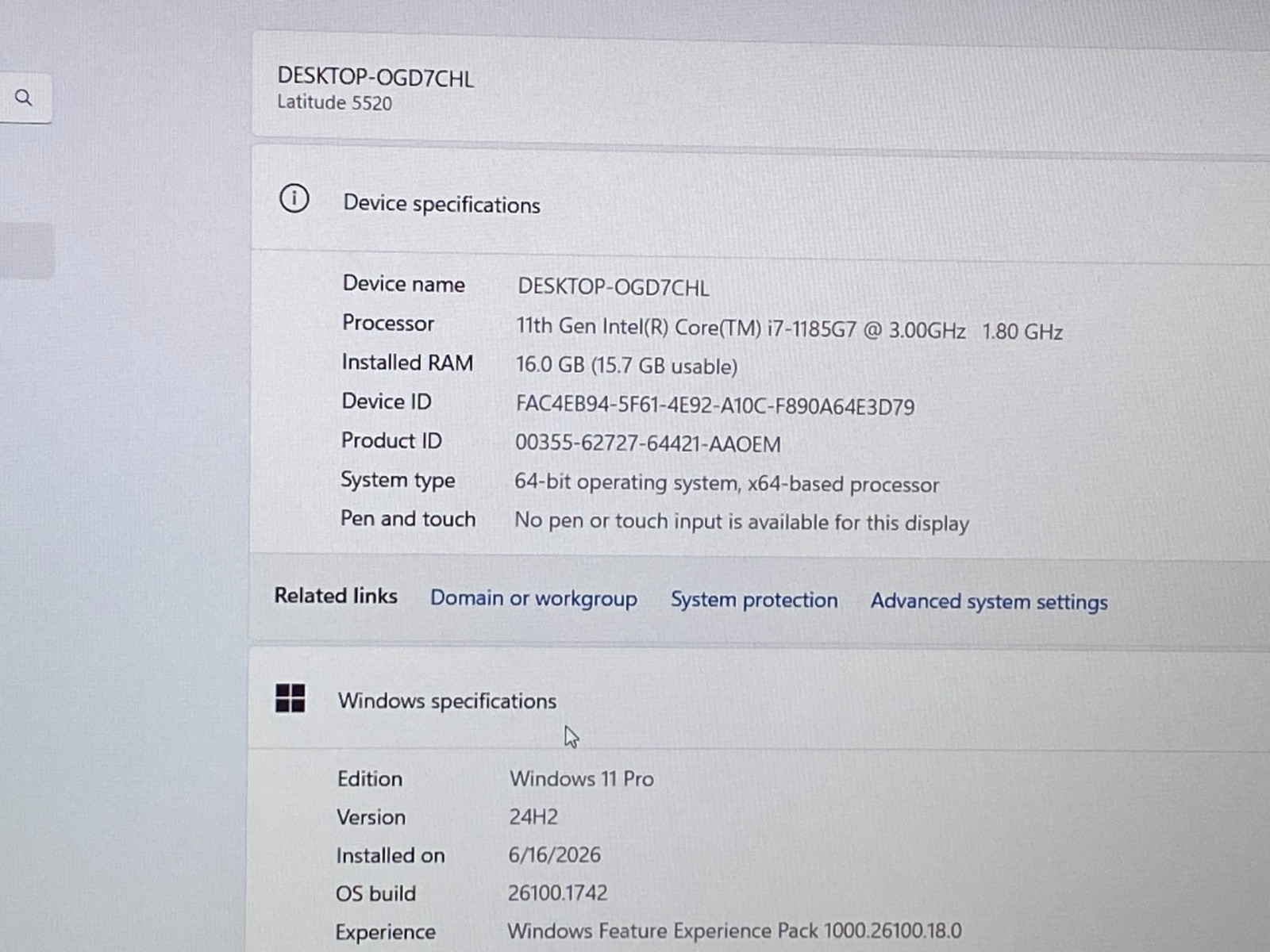 Dell Latitude 5520 Core i7-1185G7 3.00GHz 16GB RAM 256GB SSD READ*