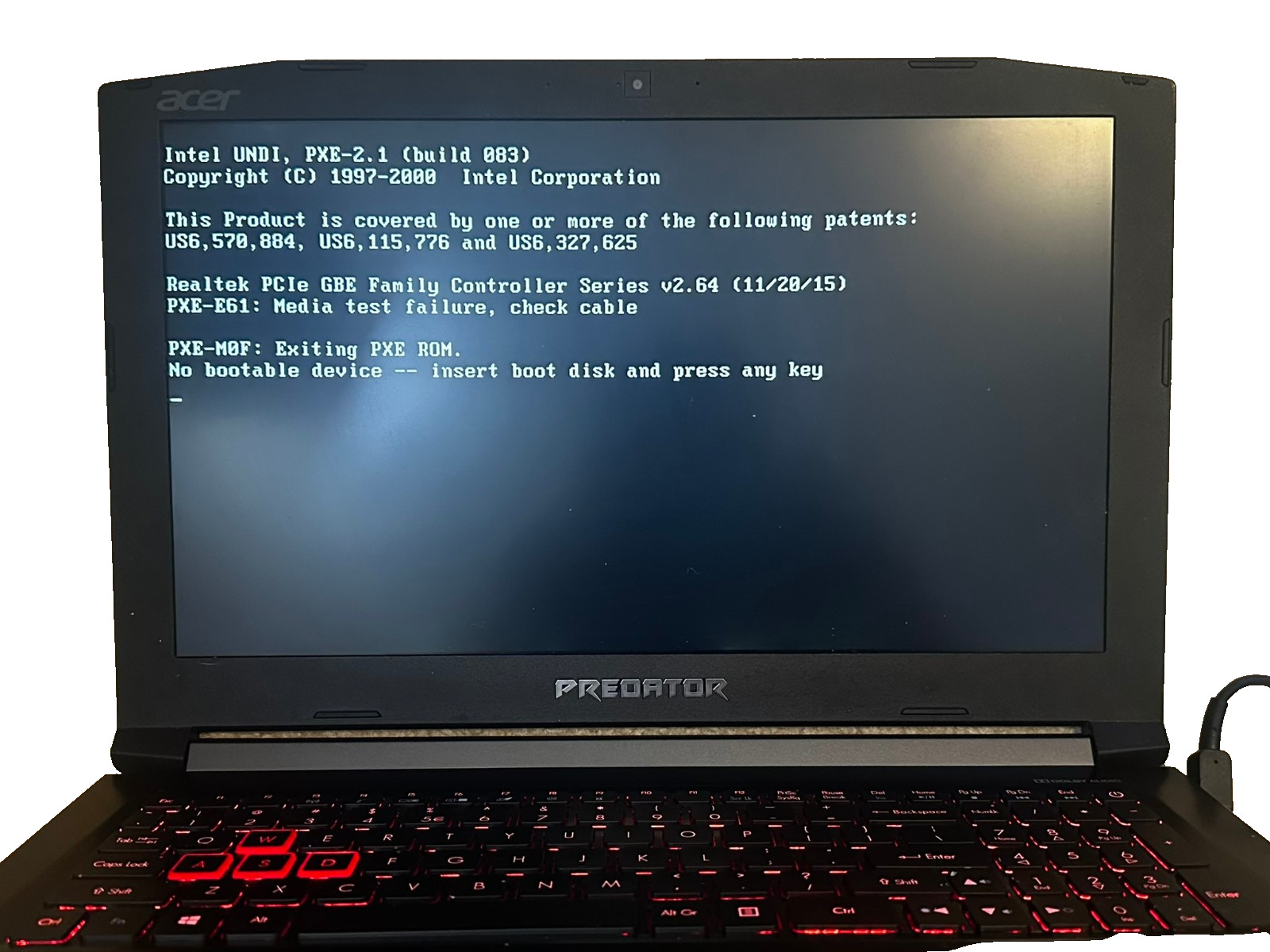 For Parts – Acer Predator Gaming Laptop N17C1 POWERS ON