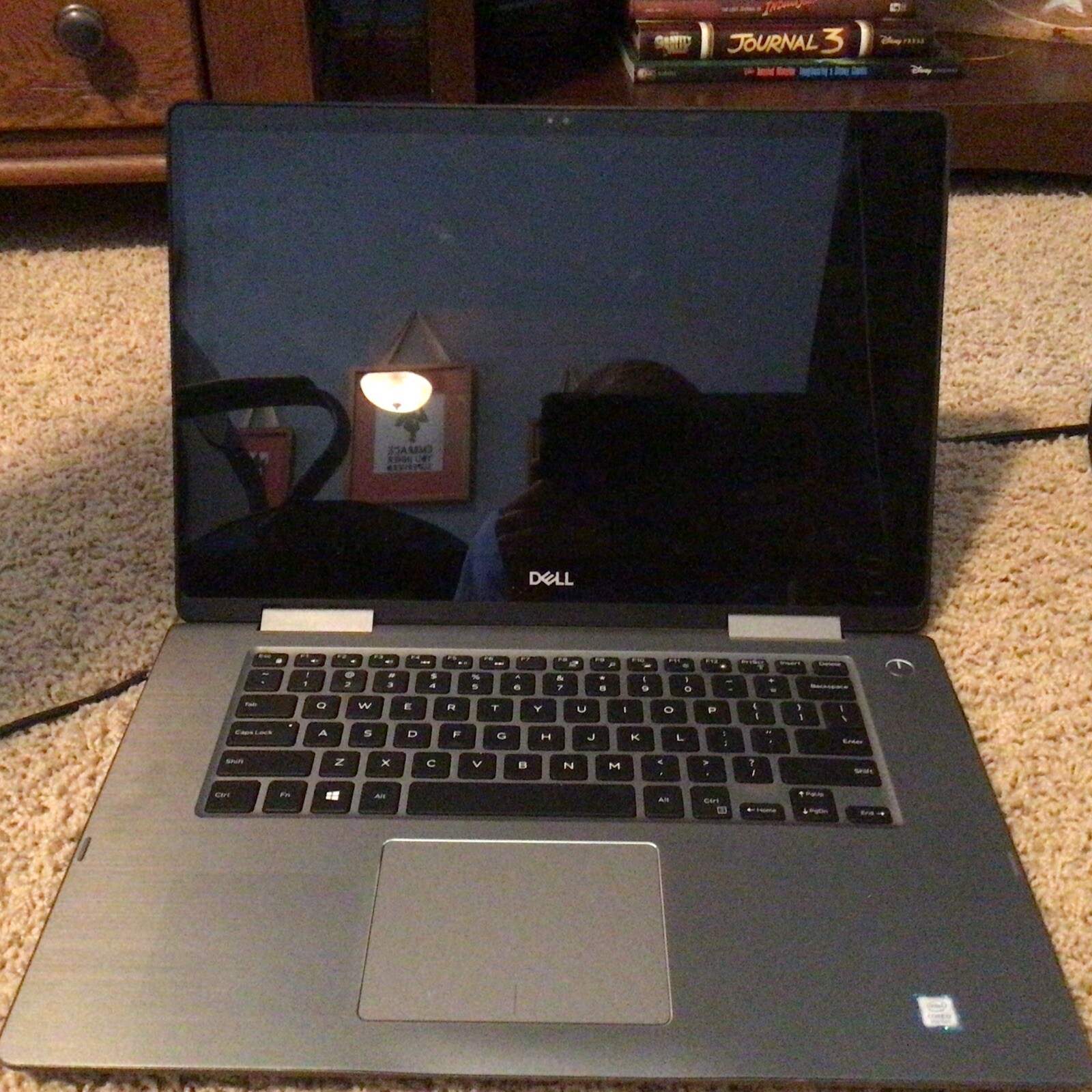 Dell Inspiron 7573 2n1 Laptop – i7-8550U @ 1.80GHz – 16GB Ram – 512 SSD
