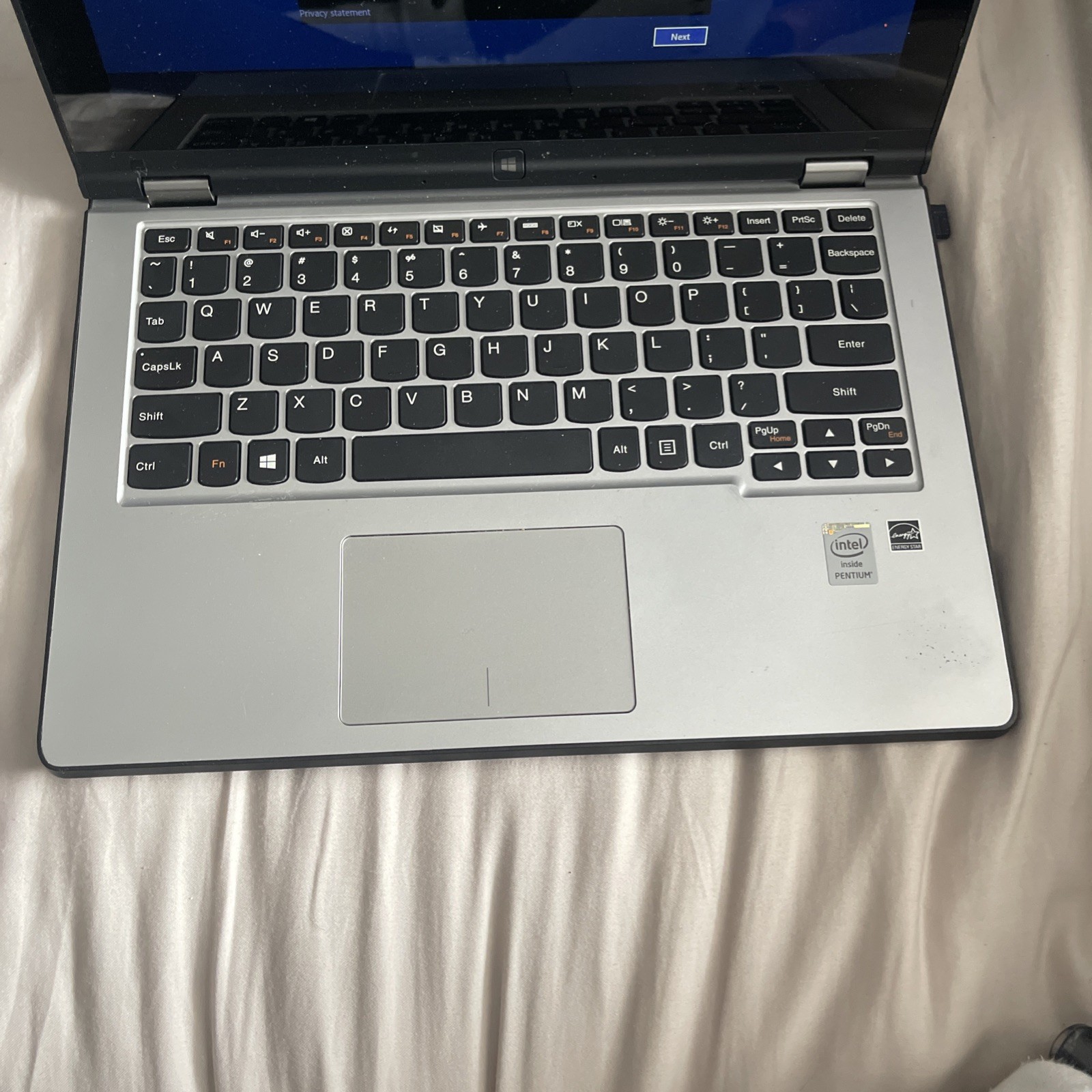 Lenovo Yoga 2 11 Pentium N3540 4GB 500GB Touchscreen 2 in 1 Windows 8.1 Laptop