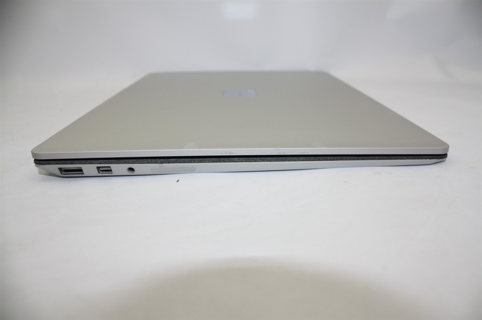 15″Microsoft Surface 1769 Laptop i7-7660U 2.50GHz RAM 8GB NVMe 256GB Win 11 Pro