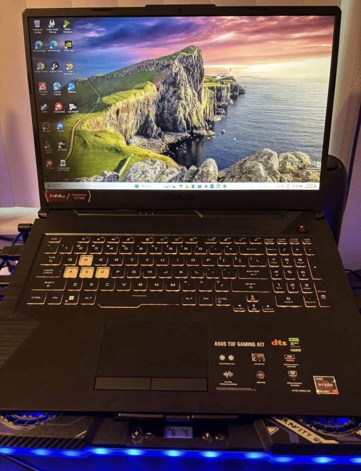 ASUS TUF Gaming A17 FA706N Ryzen 7 7435HS RTX 2050 32GB 477GB SSD 17.3″ Laptop