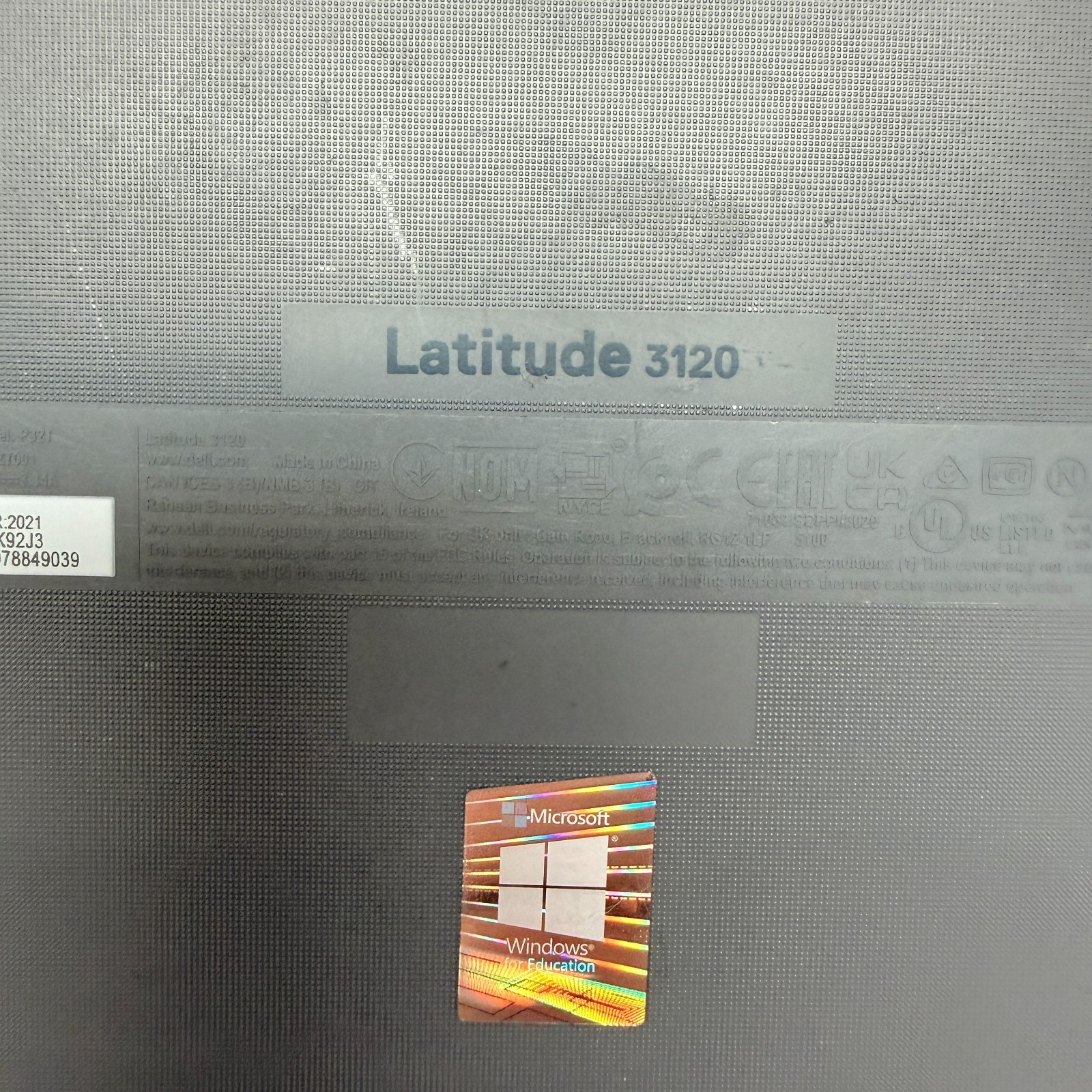 Dell Latitude 3120 11.6″ Touch 2-in-1 N6000 8GB RAM 256GB SSD (Untested)