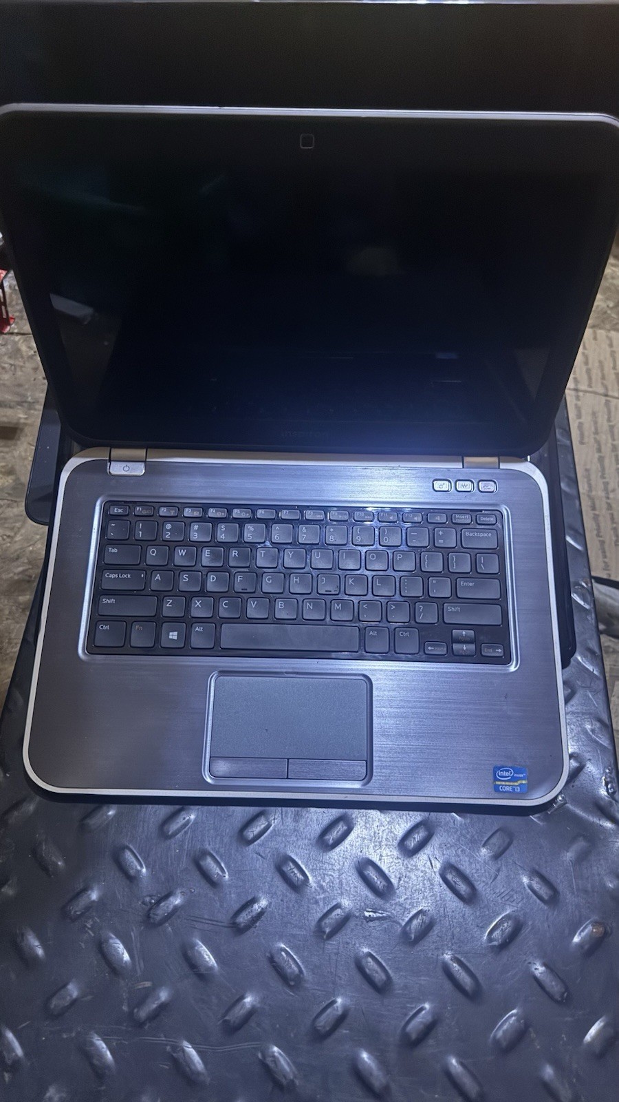 Mixed Laptop Lot Of 8 Parts Only Some Work Some Don’t