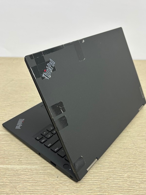 Lenovo ThinkPad X13 Yoga Gen 2 i5-1145G7 16GB 256GB SSD W11P Touch(screen issue)