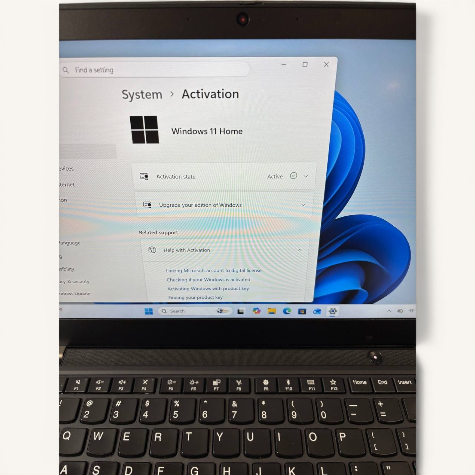 Lenovo ThinkPad T490 14” I7-8565U 1.8GHz, 16GB RAM, 256GB NVMe #129