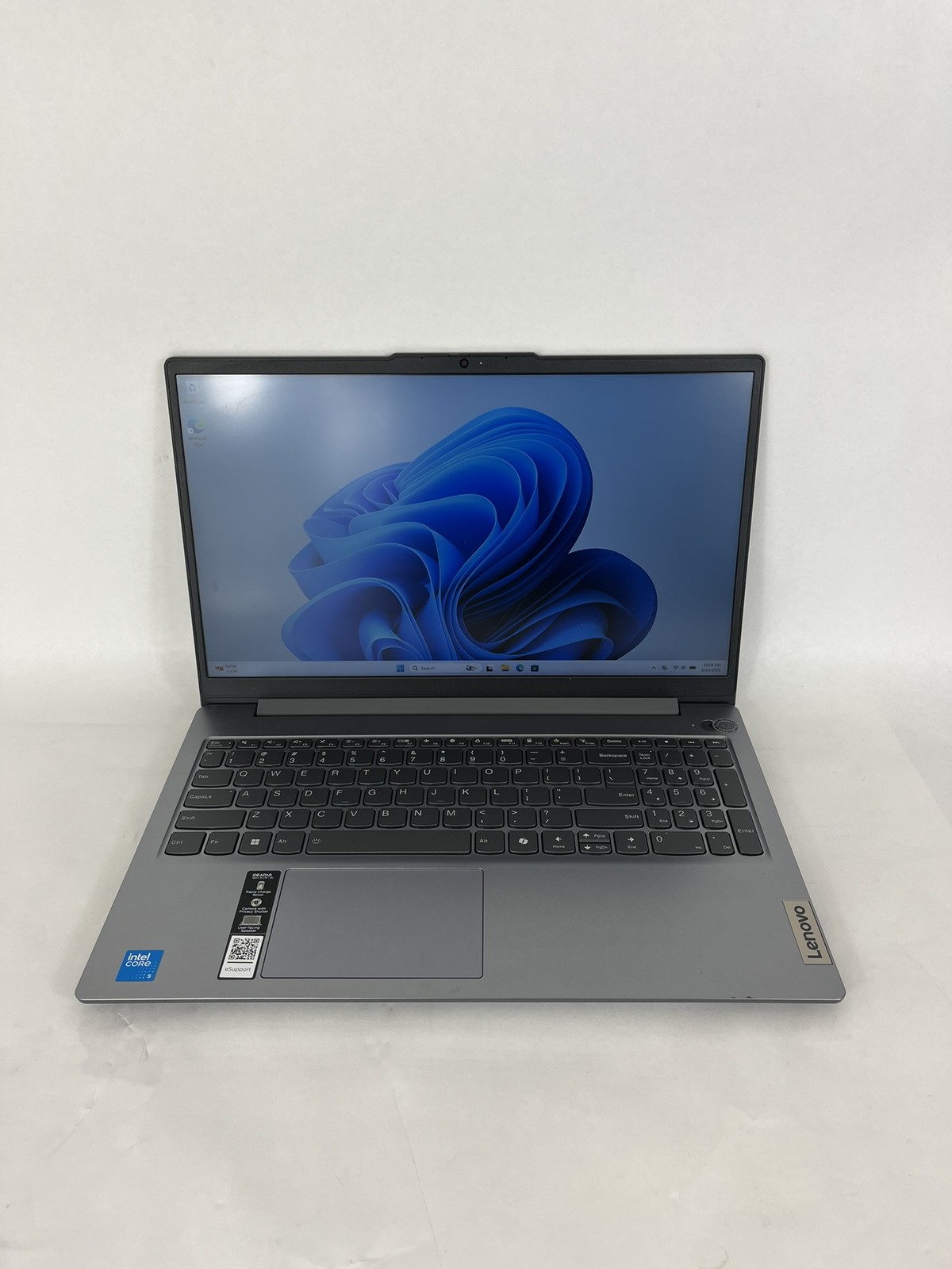 Ideapad Slim 3 15IRU9 15.6in FHD Intel Core 5 120U 1.4GHz 8GB RAM 256GB SSD
