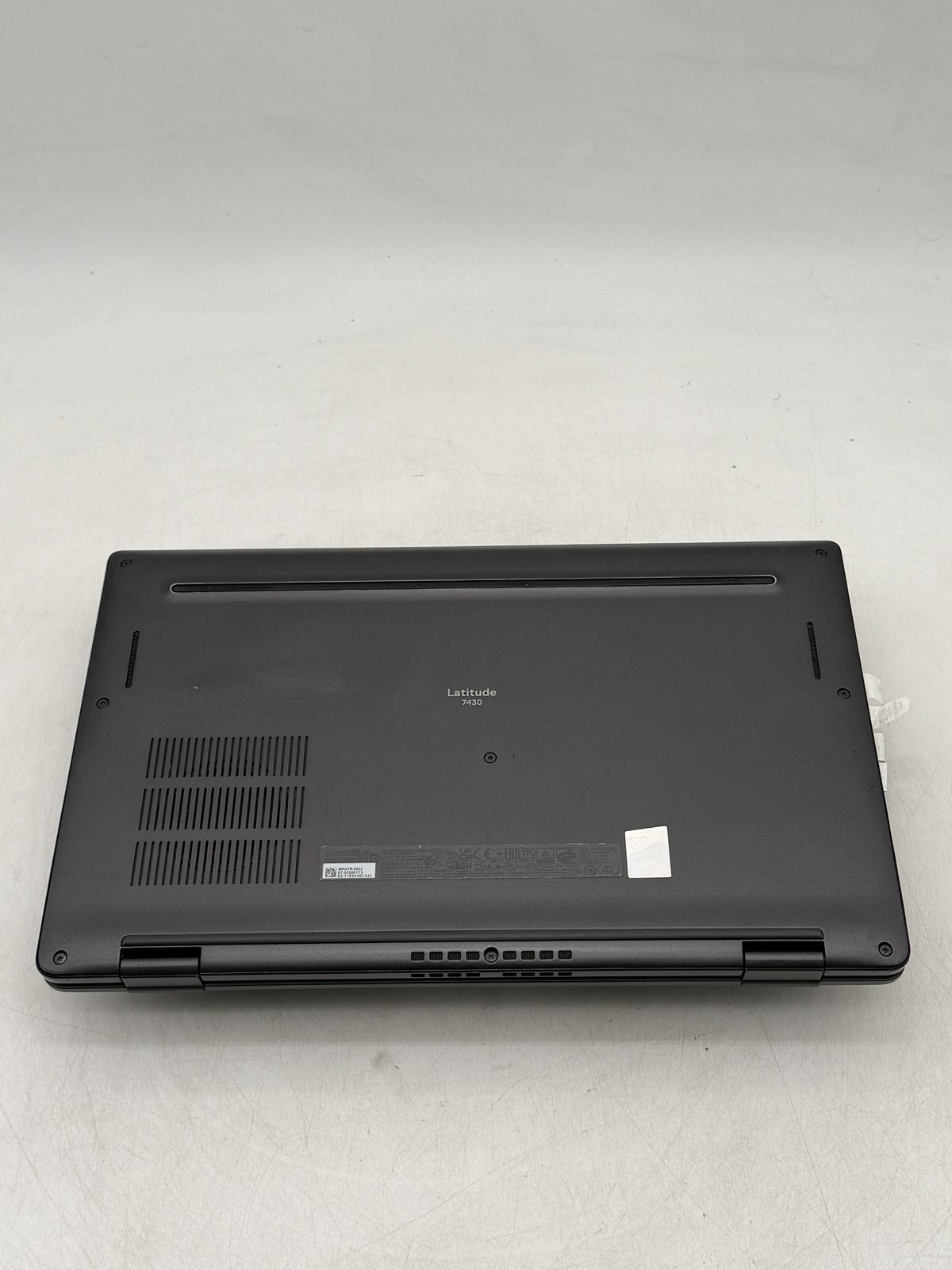 Dell Latitude (7430) |14″| i5-1245U 16GB 256GB NO OS Read
