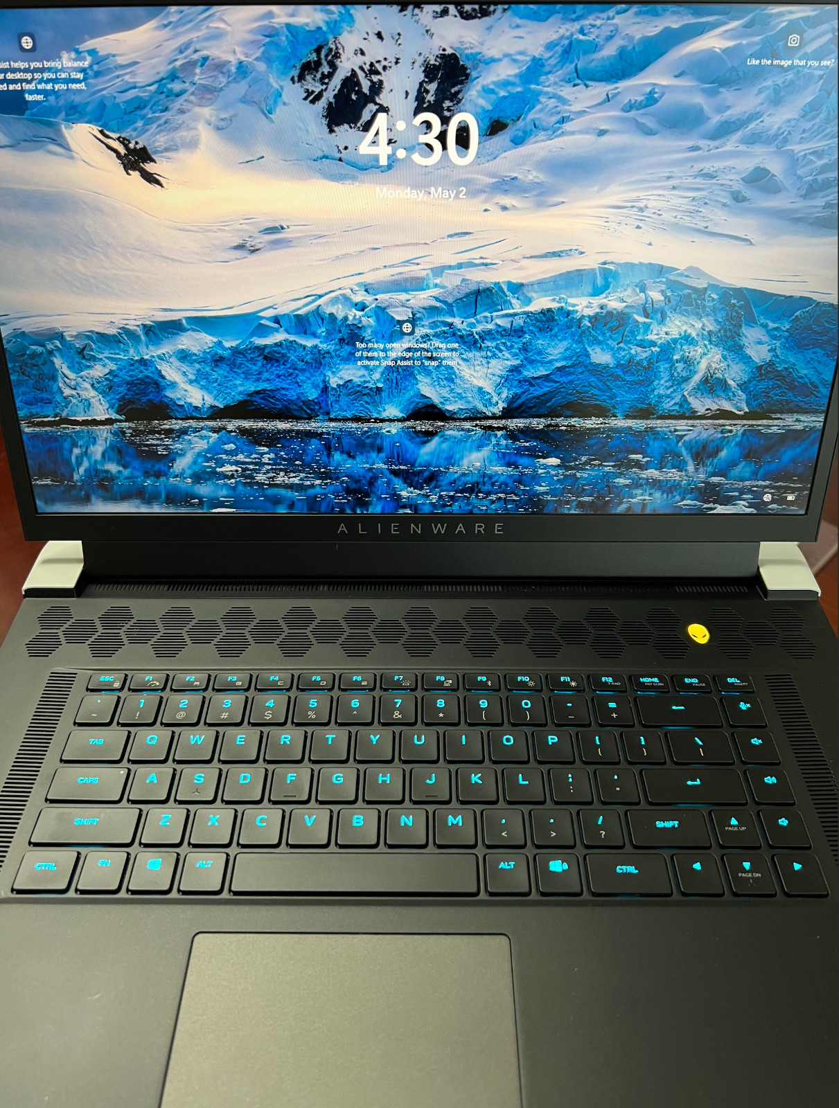Alienware x17 R1 17.3 inch (1TB, Intel Core i7 11th Gen., 2.30 GHz, 16 GB)Laptop