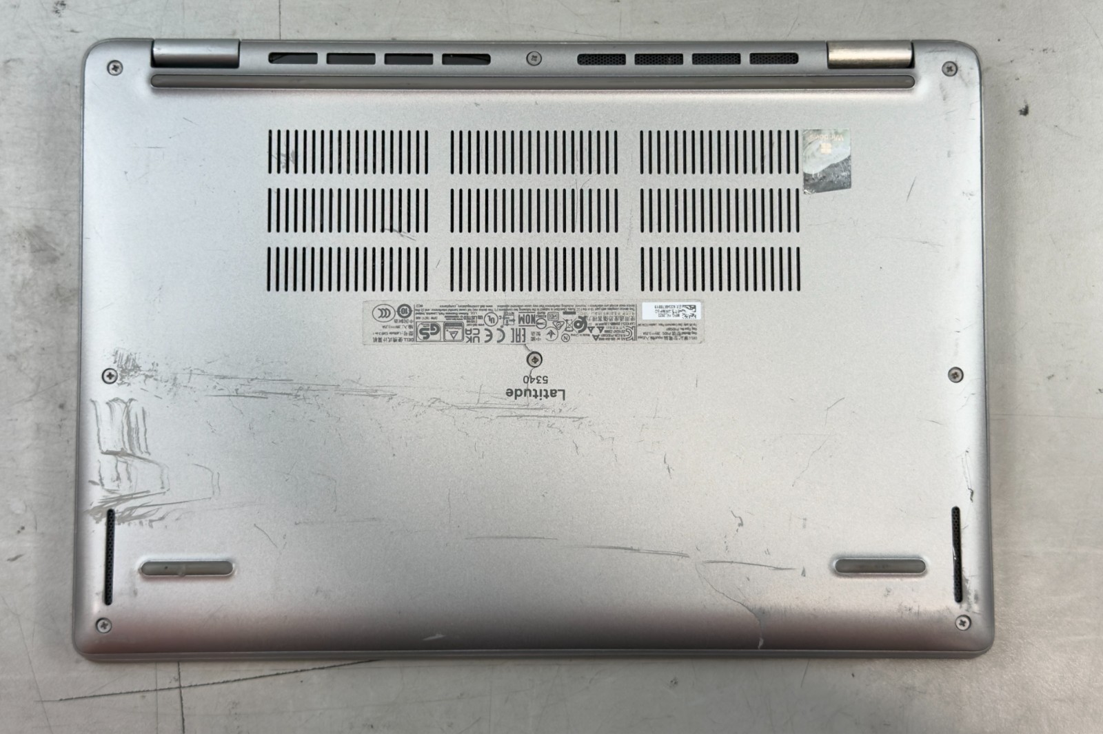 Dell Latitude 5340 i7-1365U / 16GB RAM / NO SSD -RL6106