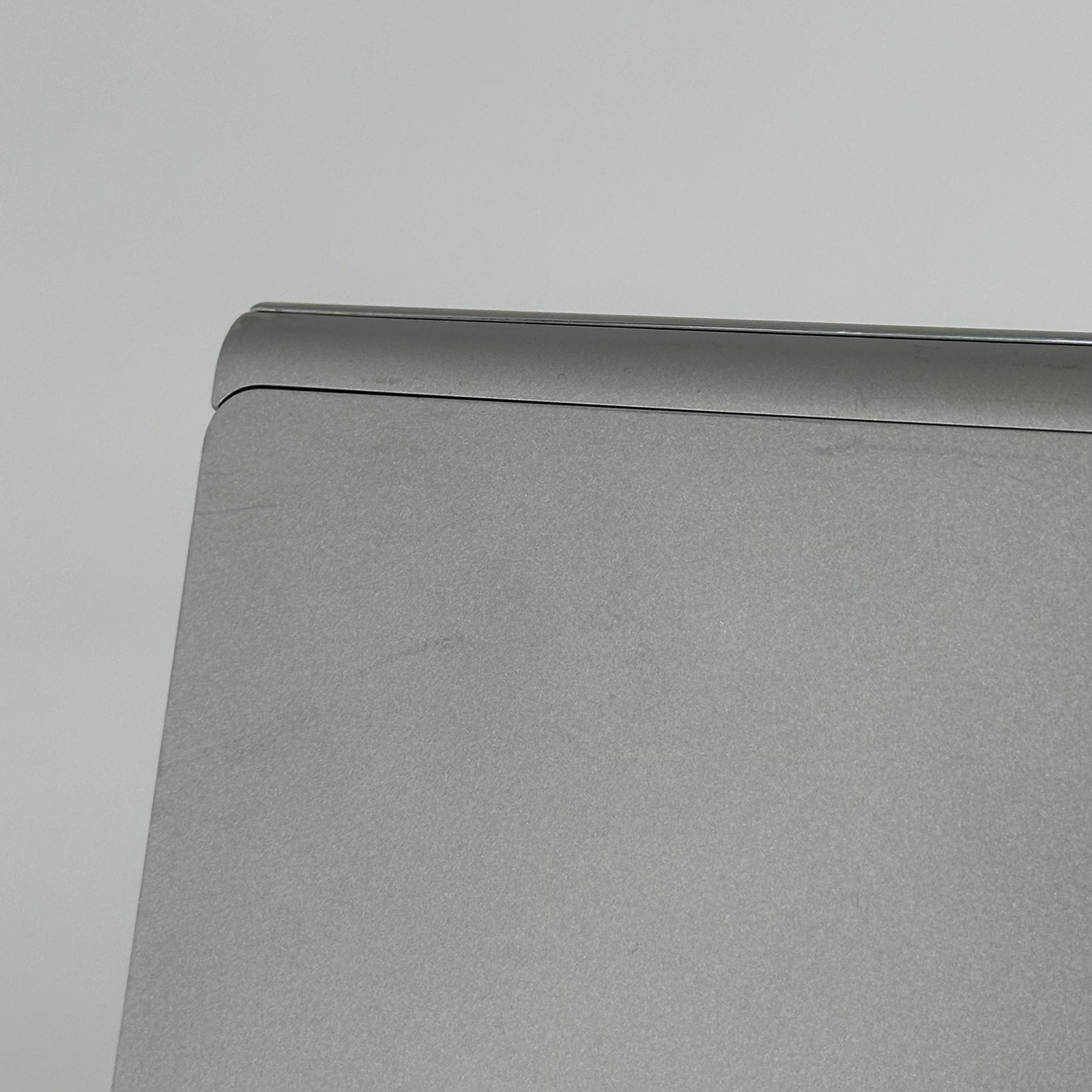 Microsoft Surface Book 2 15 TOUCH i7-8650U 1.90GHz 16GB 256GB SSD BAD BATTERY