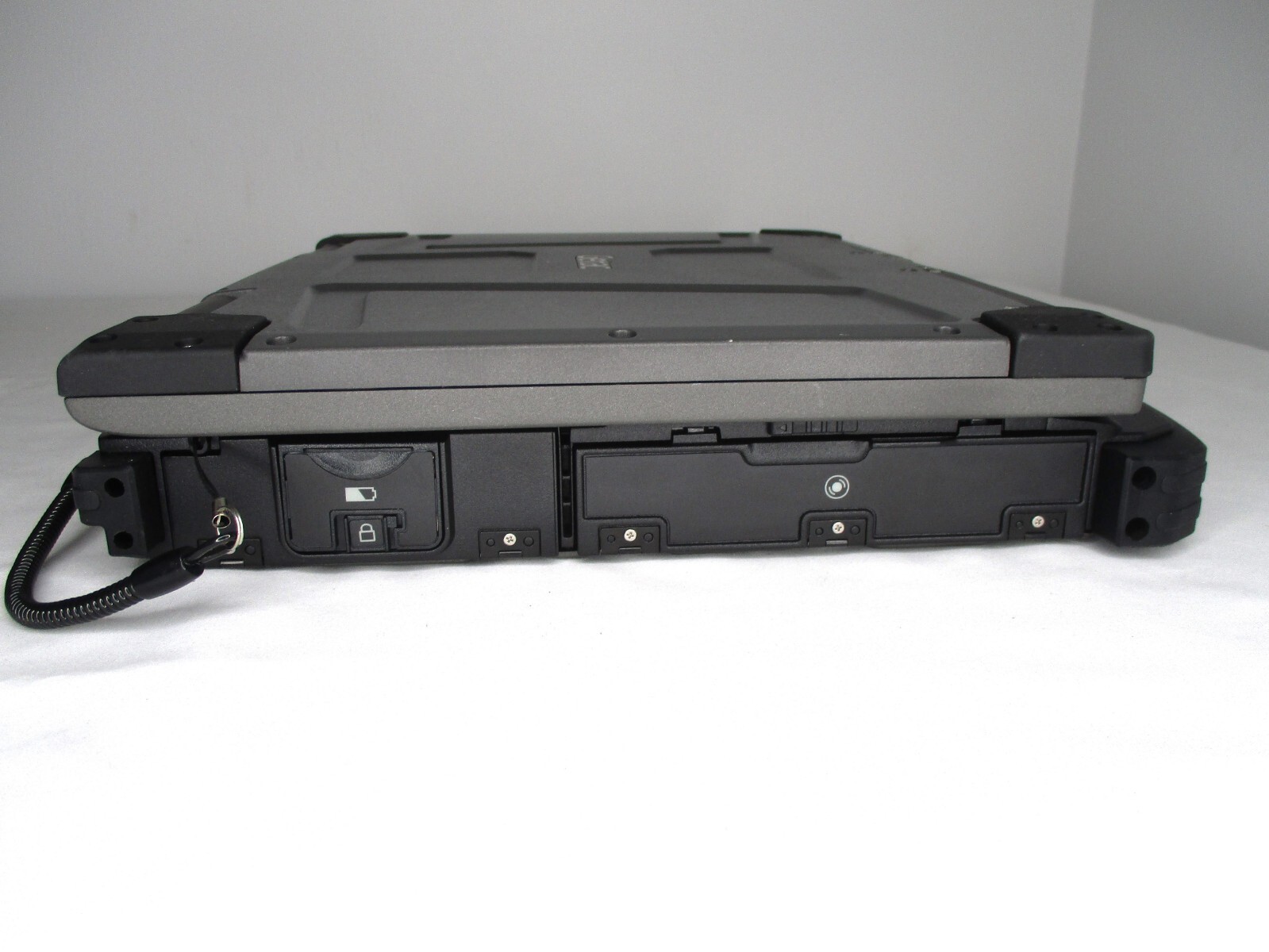 Getac B300 G7 Rugged Laptop 13.3″ FHD Touch i5-8350U 1.7Ghz 16GB 512GB LOW HOURS