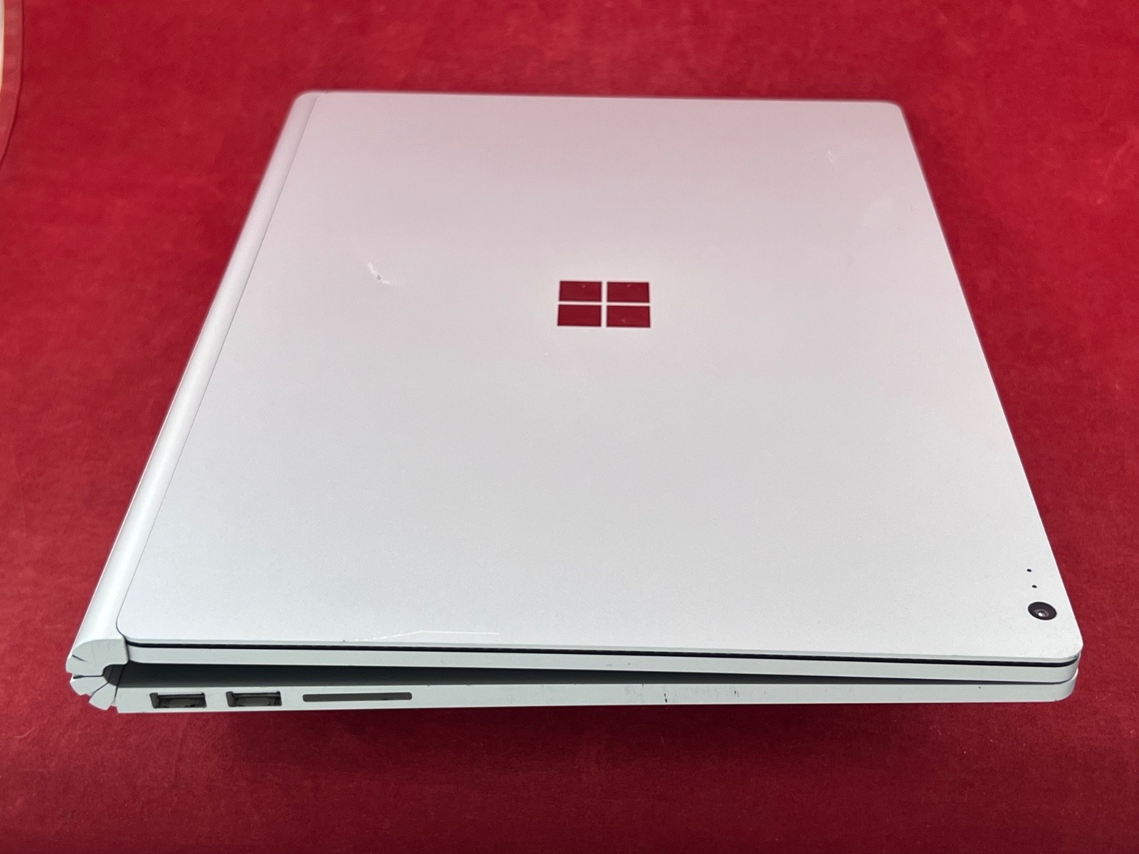 13.5″ MICROSOFT SURFACE BOOK 2 – 3K DISPLAY 256GB INTEL i5-8350U WIN11 PRO + PEN
