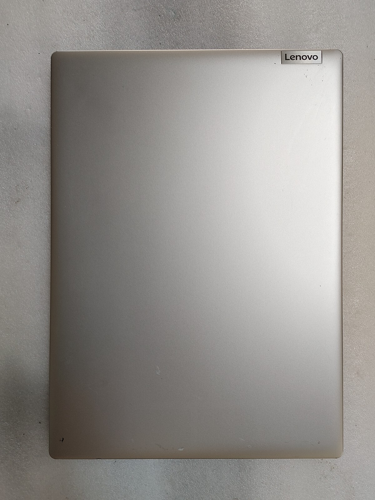 Lenovo IdeaPad Slim 1-14AST-05 1 AMD A6-9220e, 1.6GHz 4GB 64GBSSD ,NO OS ,