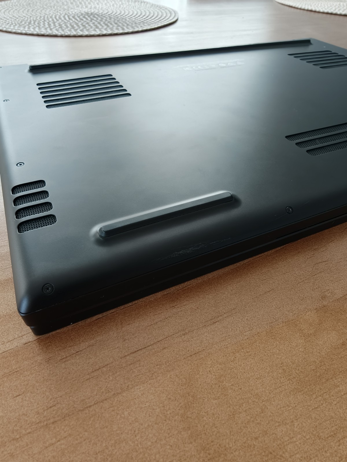 Razer Blade 18 i9-13950HX 32GB 2TB RTX 4090 – THERMAL ISSUE