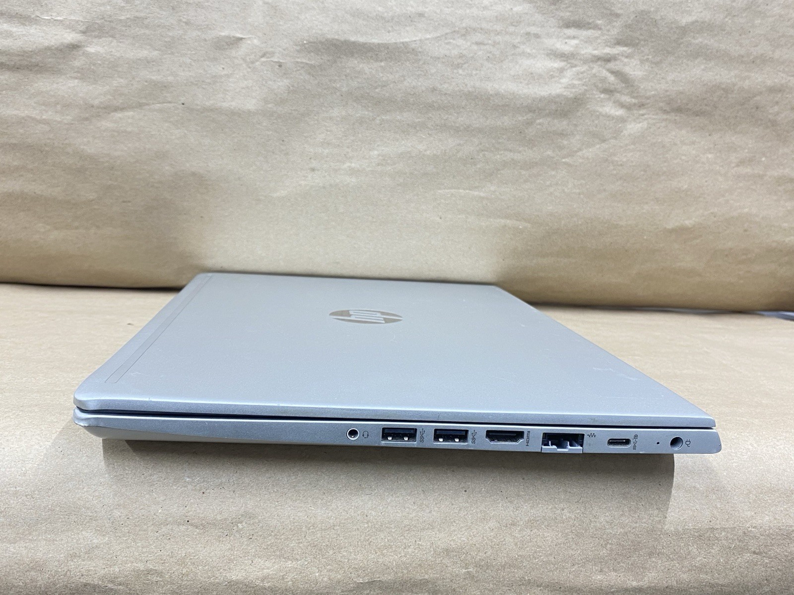 HP 440 G6 – 14″ 1366×768 – i5-8265U – 8GB – 128GB SSD – Win 11 Pro