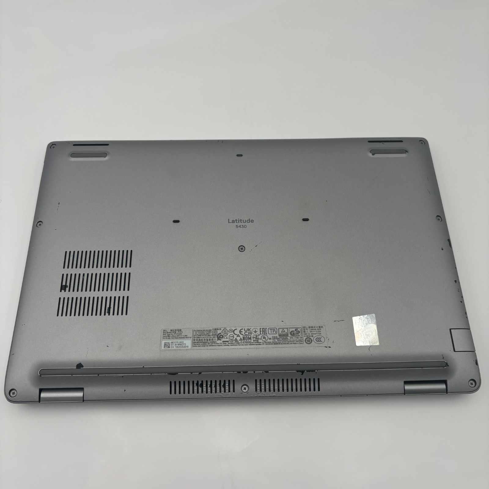 Dell Latitude 5430 14″ FHD Intel Core i5- 1245U- 16GB/256GB – Black -Win 11 Home