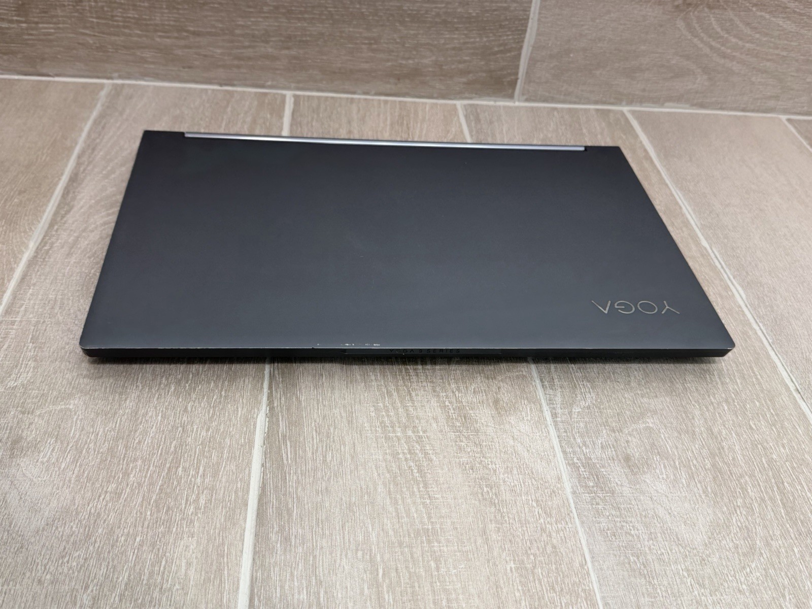 Lenovo Yoga 9 15.6″ Touch Laptop Core i7-10750H GeForce GTX 1650 16GB RAM 256GB