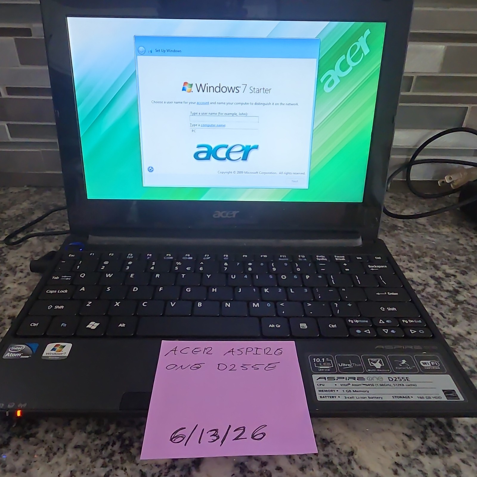 Acer Aspire One D255 10.1″ Windows 7 Laptop – 160GB HDD/1GB RAM Factory Restart
