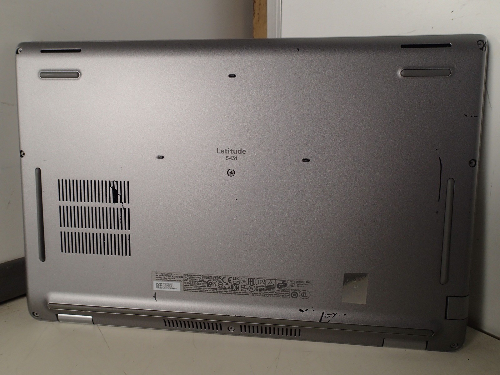 Dell Latitude 5431 Intel Core i5 1240P 8GB RAM 500GB m.2 Windows 11 Pro