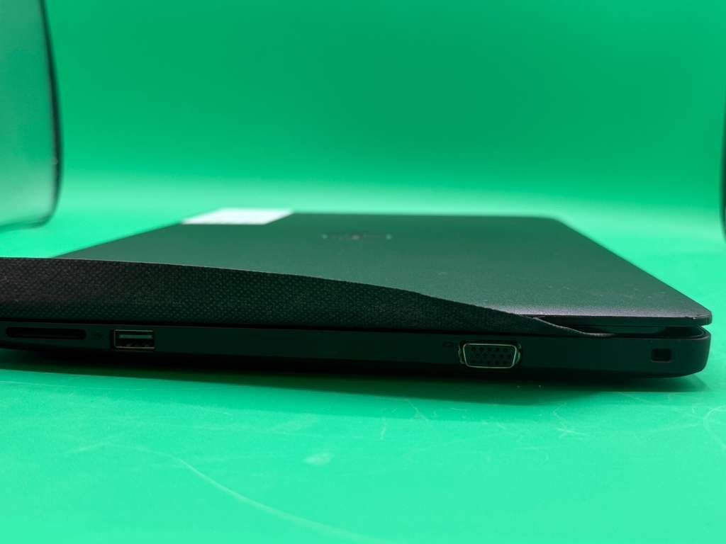 Dell Latitude 3490 14″ Laptop i5-8250U 1.60GHz 8GB RAM 500GB Storage Win 11 Pro