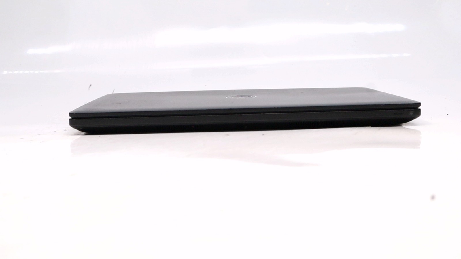 Dell Latitude 3480 14″ i3-7100u 12GB 256GB – Fair READ DESC