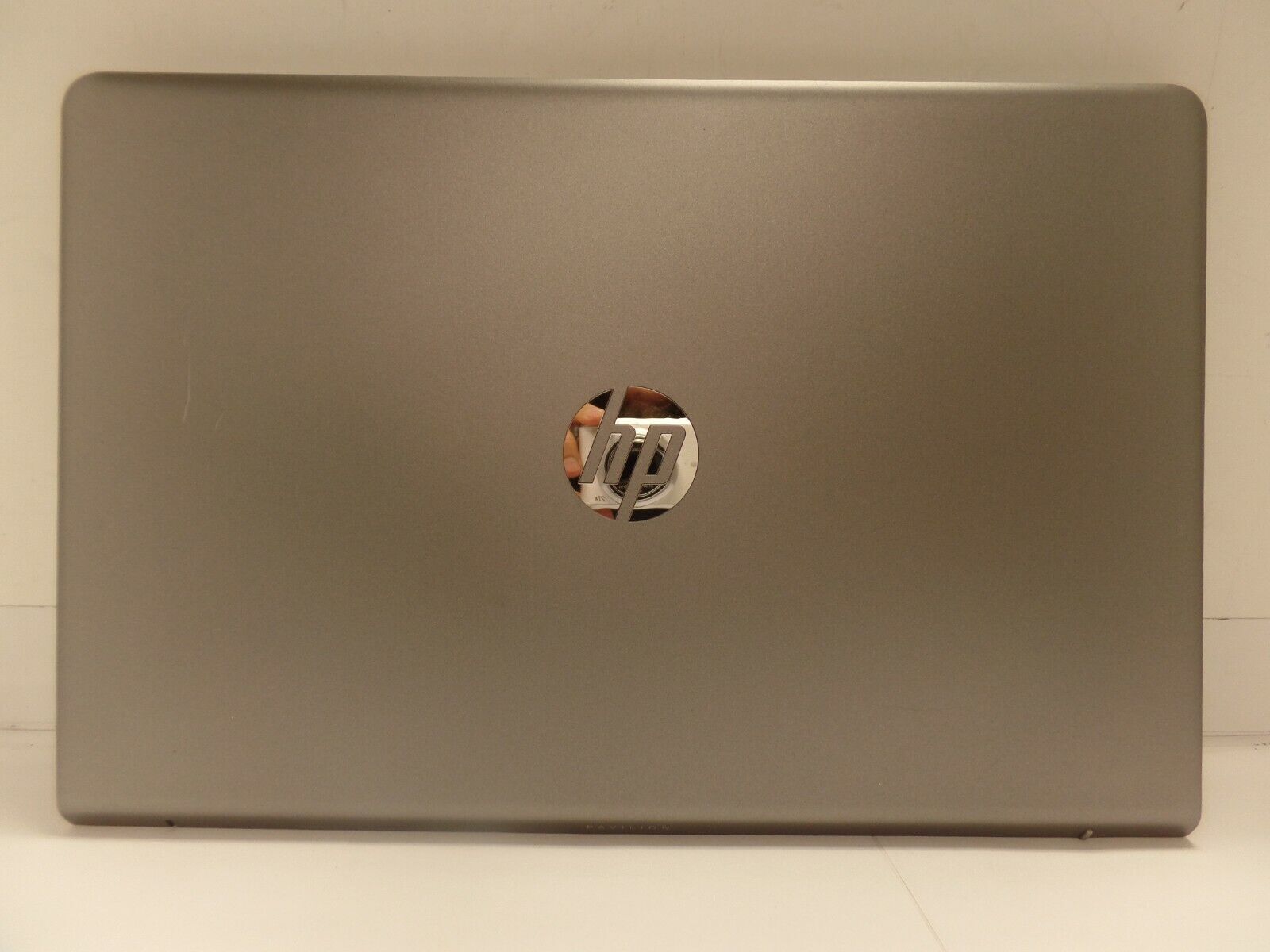HP Pavilion 15.6? 15-CC020nr Touch FHD 1920×1080 2.7GHz i7-7500U 12GB 1TB SSD