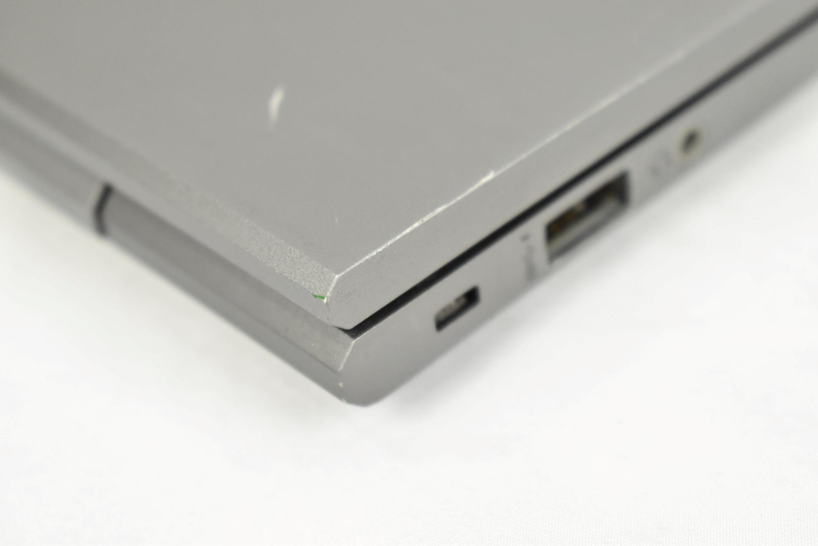 HP Z Book Firefly 15 G7 i5-10210U 1.6GHz 16GB 256GB SSD 15.6″ No OS *See Detail*