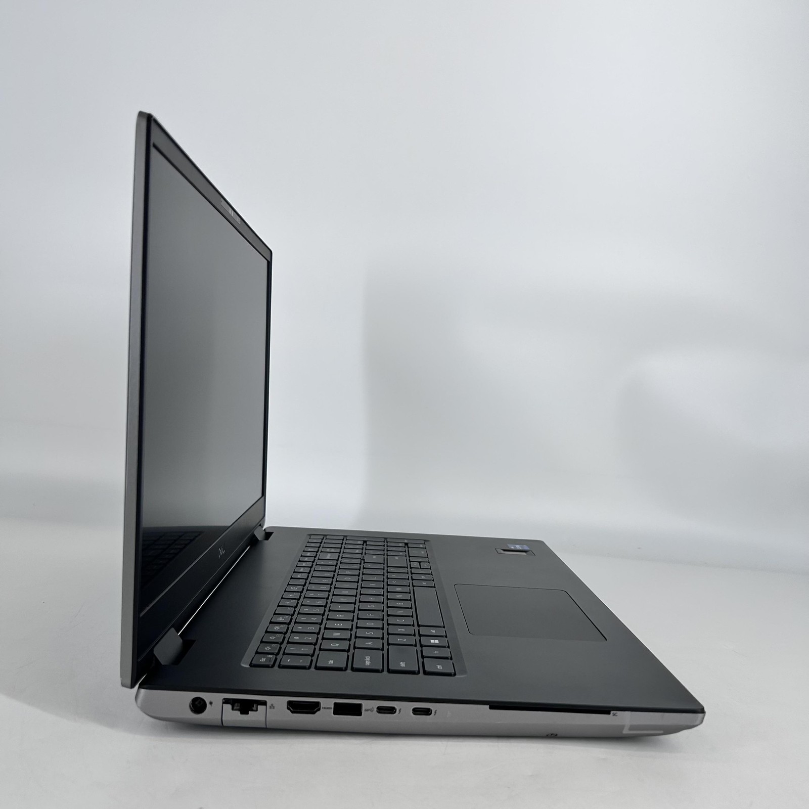 Dell Precision 7770 17.3 FHD 2.3 GHz i9-12950HX 64GB 2TB RTX A5500 – BENT FRAME