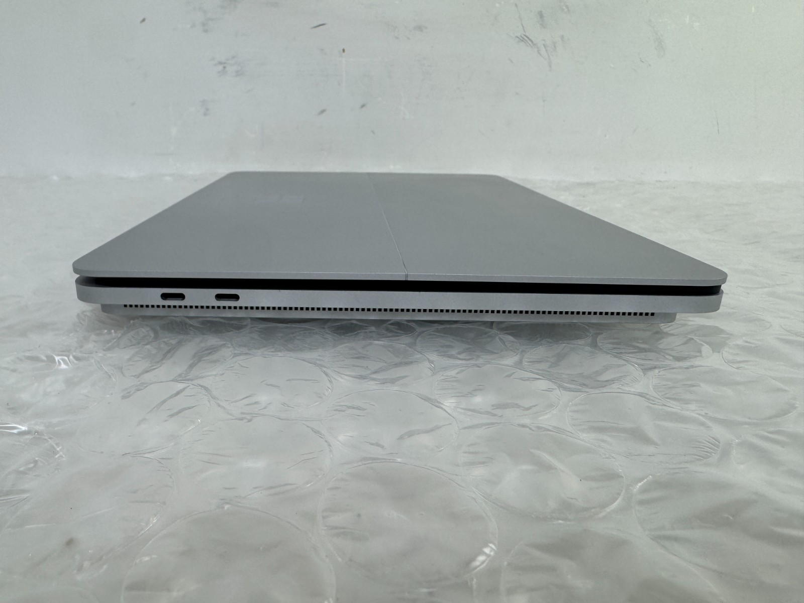 Microsoft Surface Laptop Studio i7-11370H 32GB 1TB SSD RTX 3050 Ti 14.4″ W11P