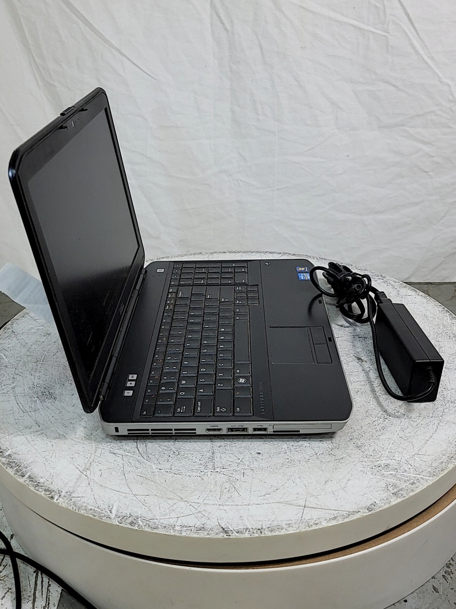 DELL LATITUDE E5530 NON-VPRO 15.6″ Laptop I5-3210M 4GB 320GB SEE NOTES