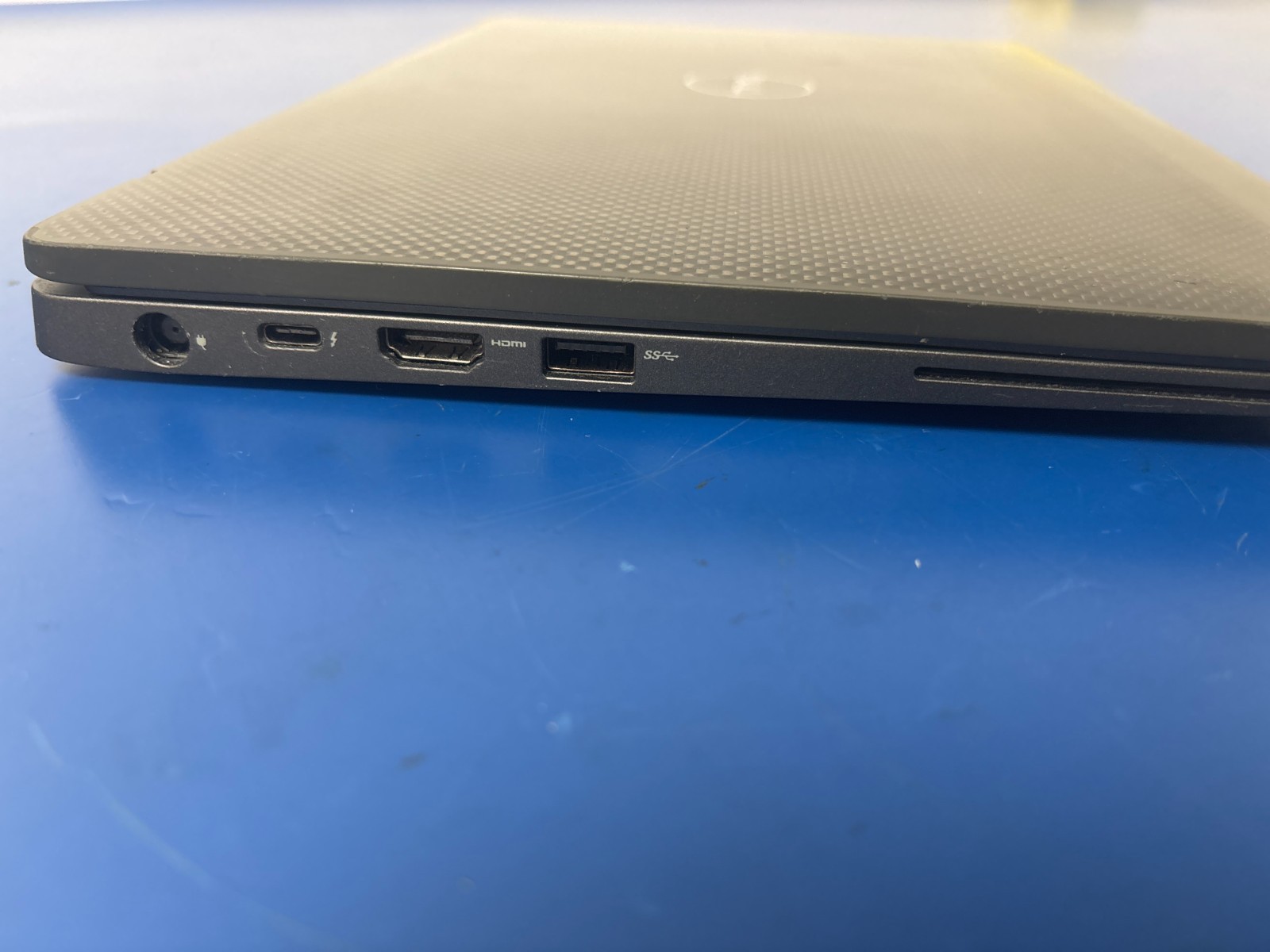 DELL LATITUDE 7400, Intel Core i7-8665U, 1.90 GHz, 20 GB RAM, 256 GB M.2