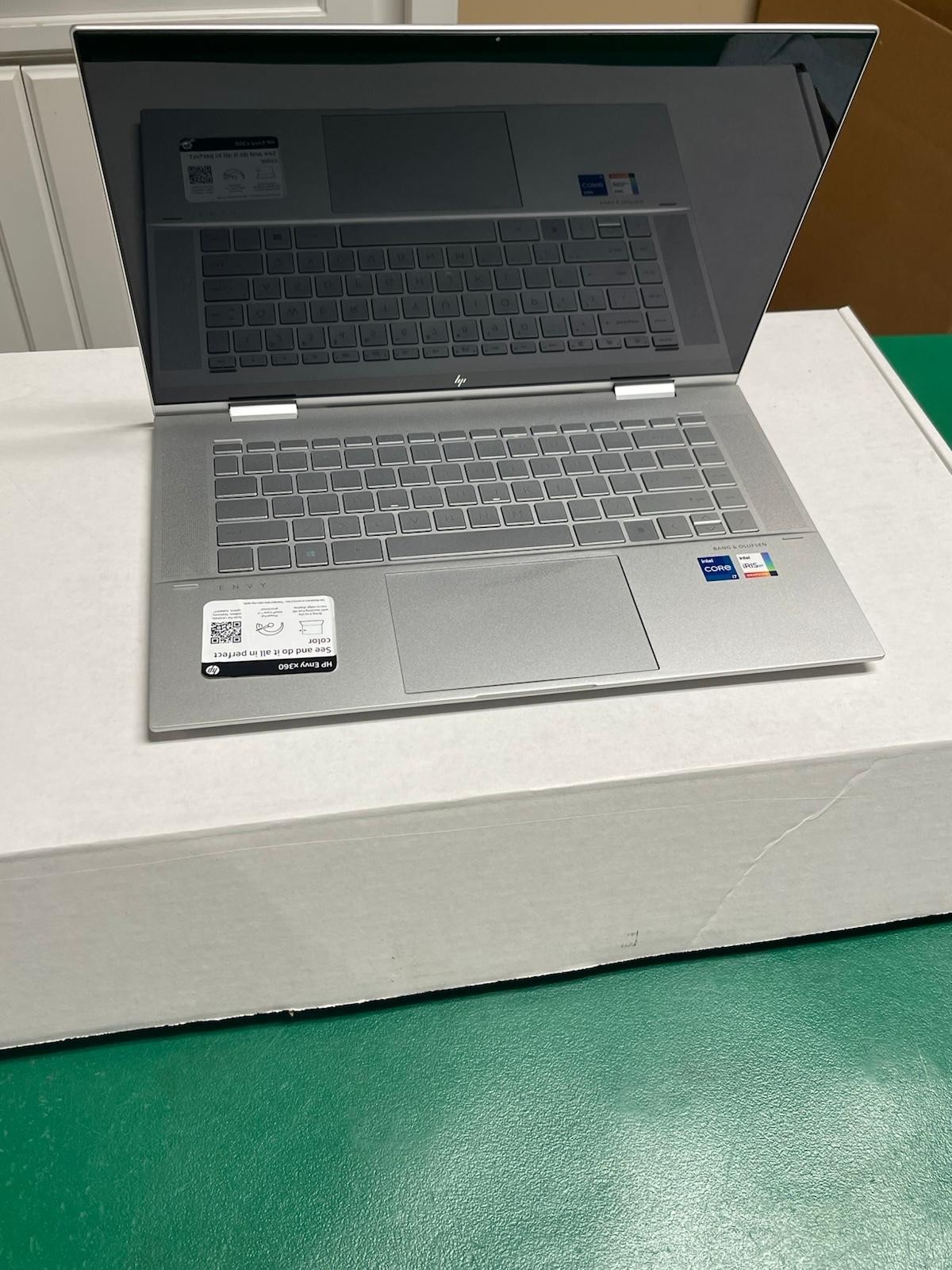 HP Envy X360 2-in-1 ,15.6″11th Gen,Core i7-1195G7,16GB,1TB,FHD,TCH,Win11 PRO