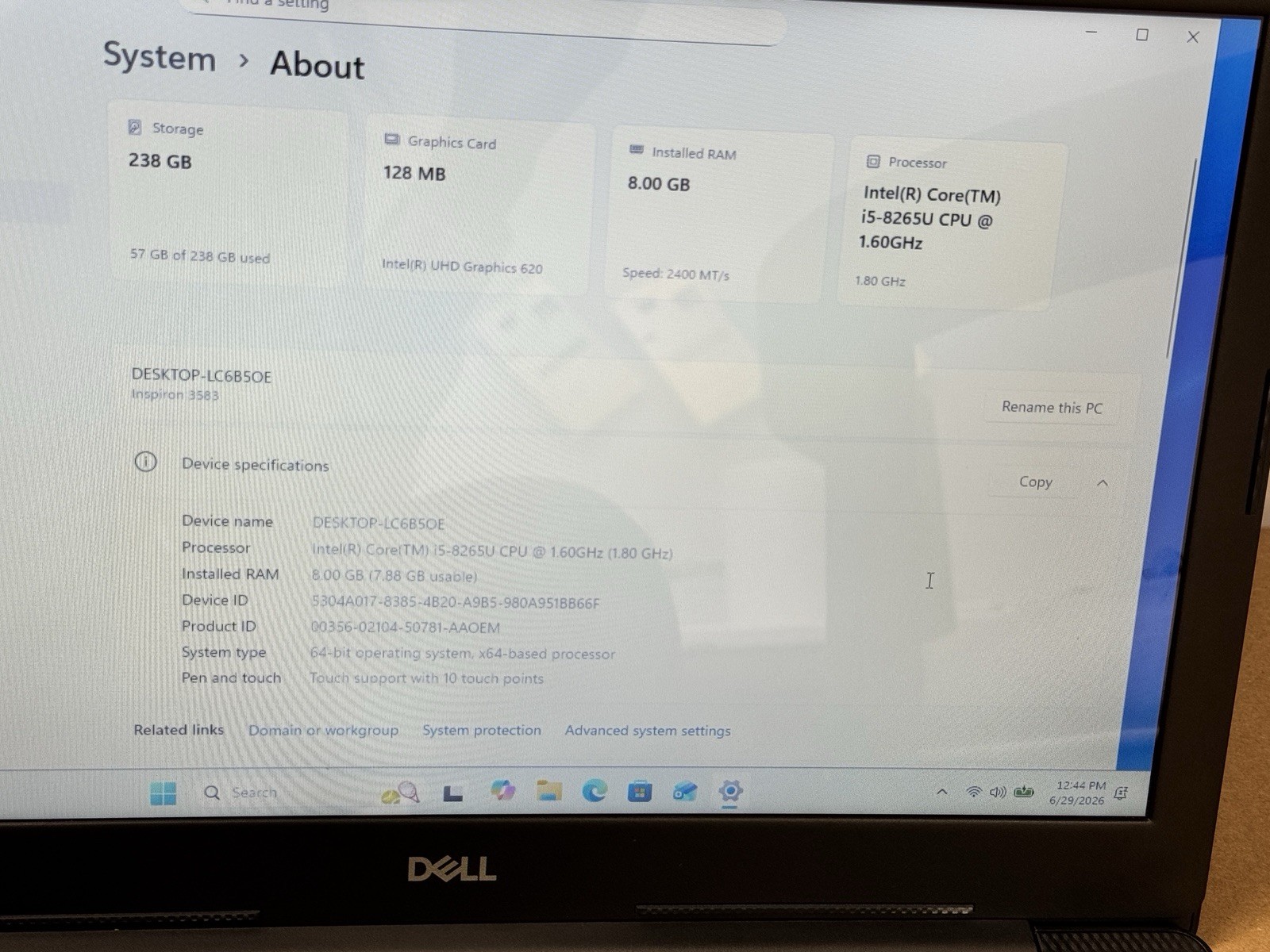 Dell Inspiron 3583 15.6″ – i5-8265U 8GB RAM 256GB SSD Intel UHD Graphics – Black