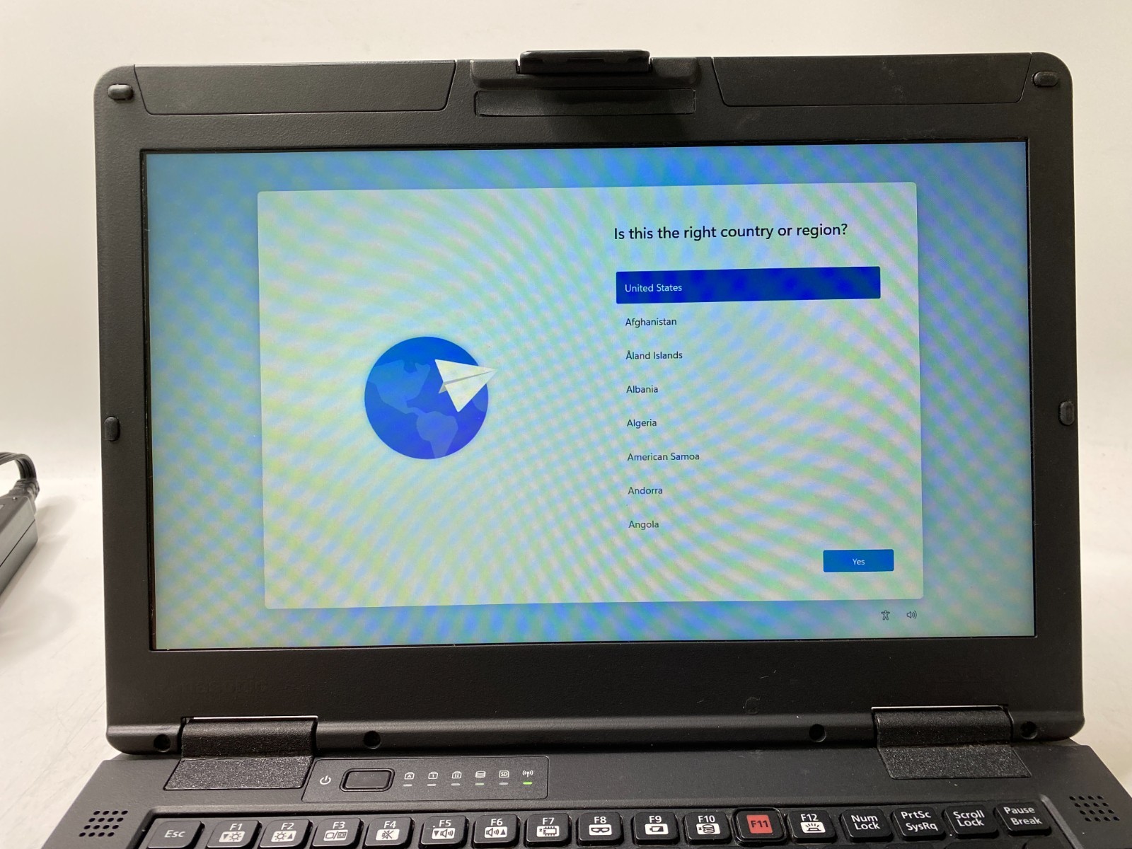 Panasonic CF-54 MK2 i5 6300u 16GB DDR3 500GB SSD W11P, 65% Battery w/Charger
