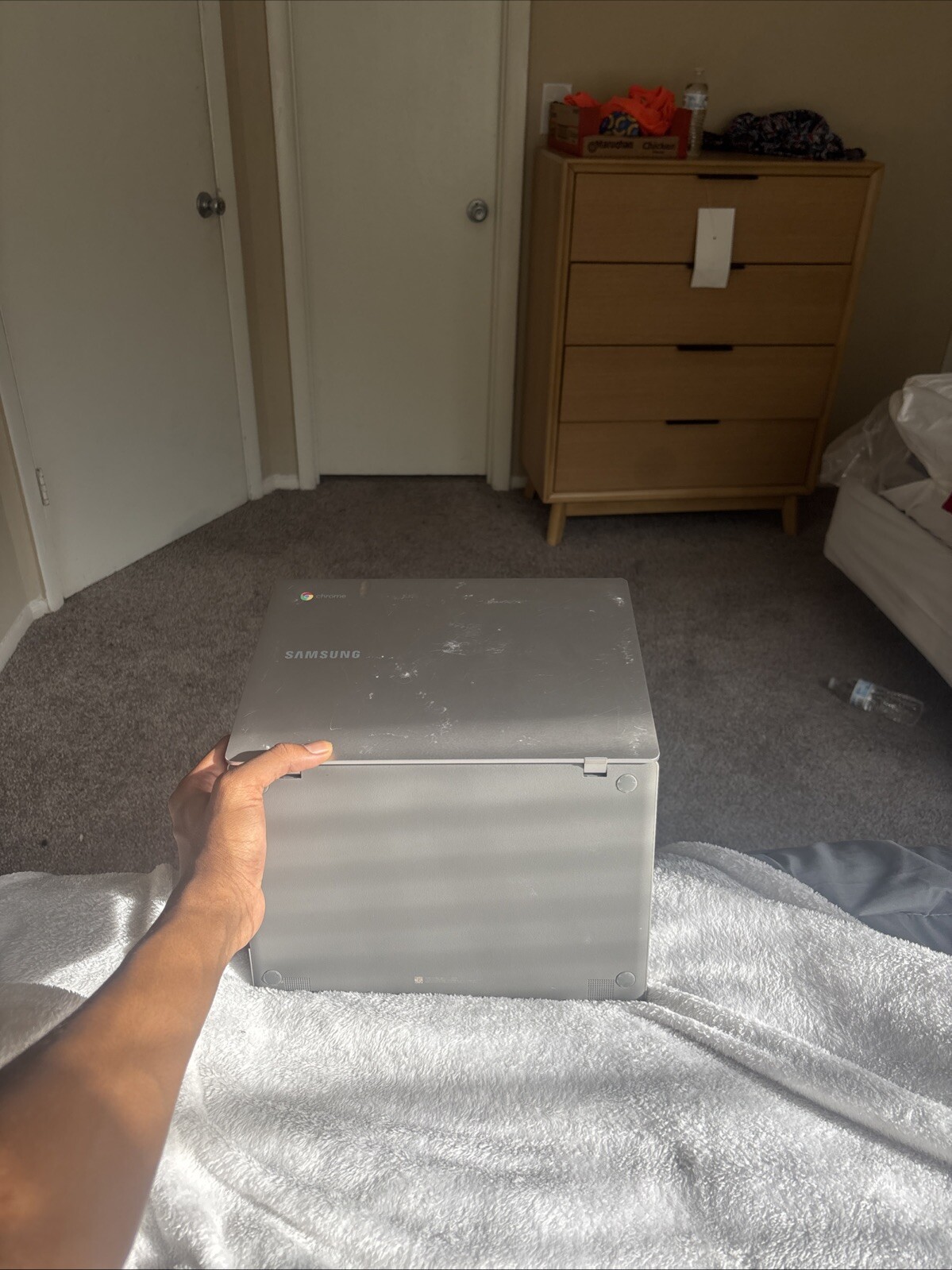Samsung Chromebook 4 (16GB eMMC, Intel Celeron, 1.10 GHz, 16GB) Laptop – Gray